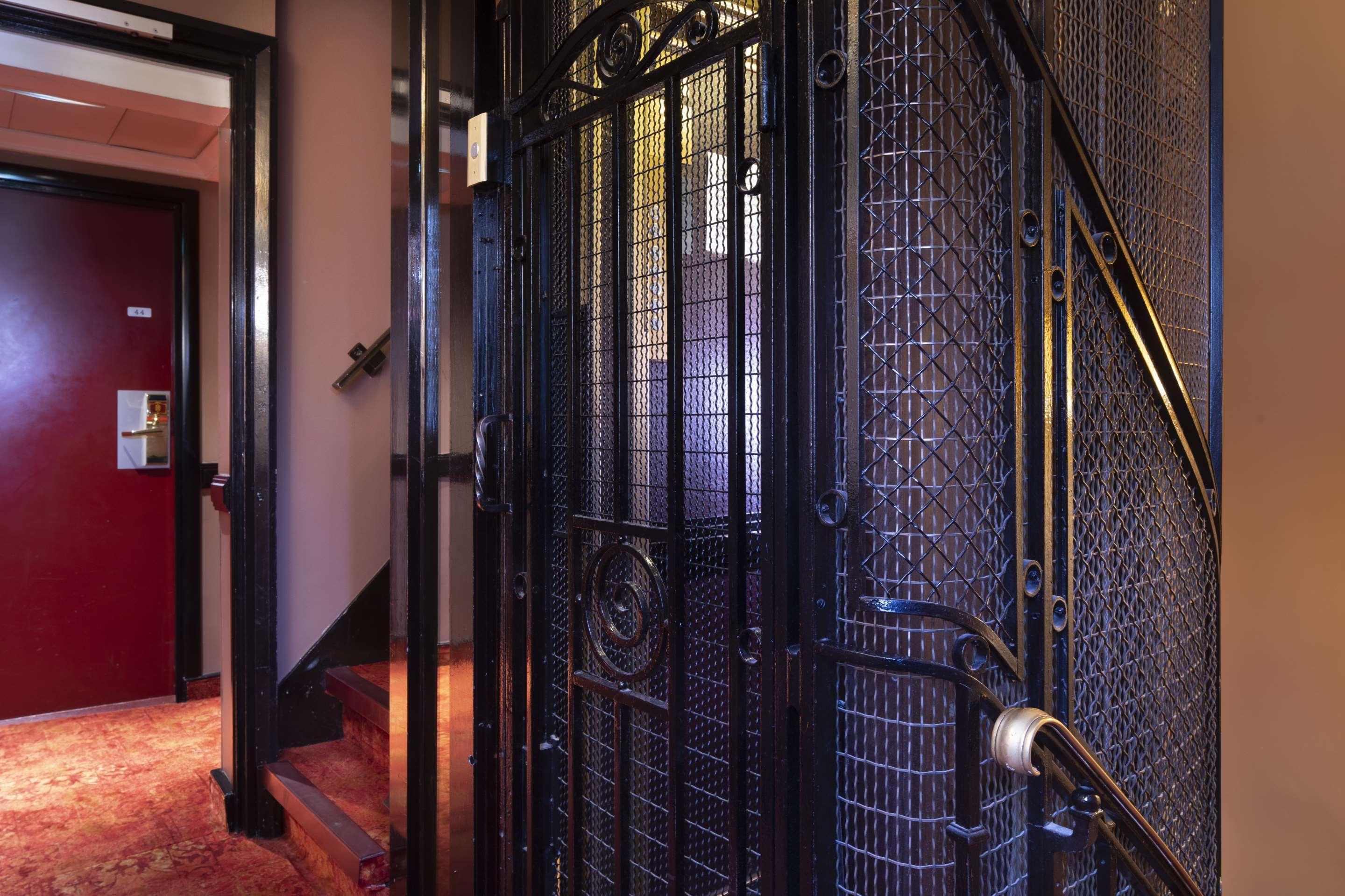 Elysees Hotel Paris Exterior photo