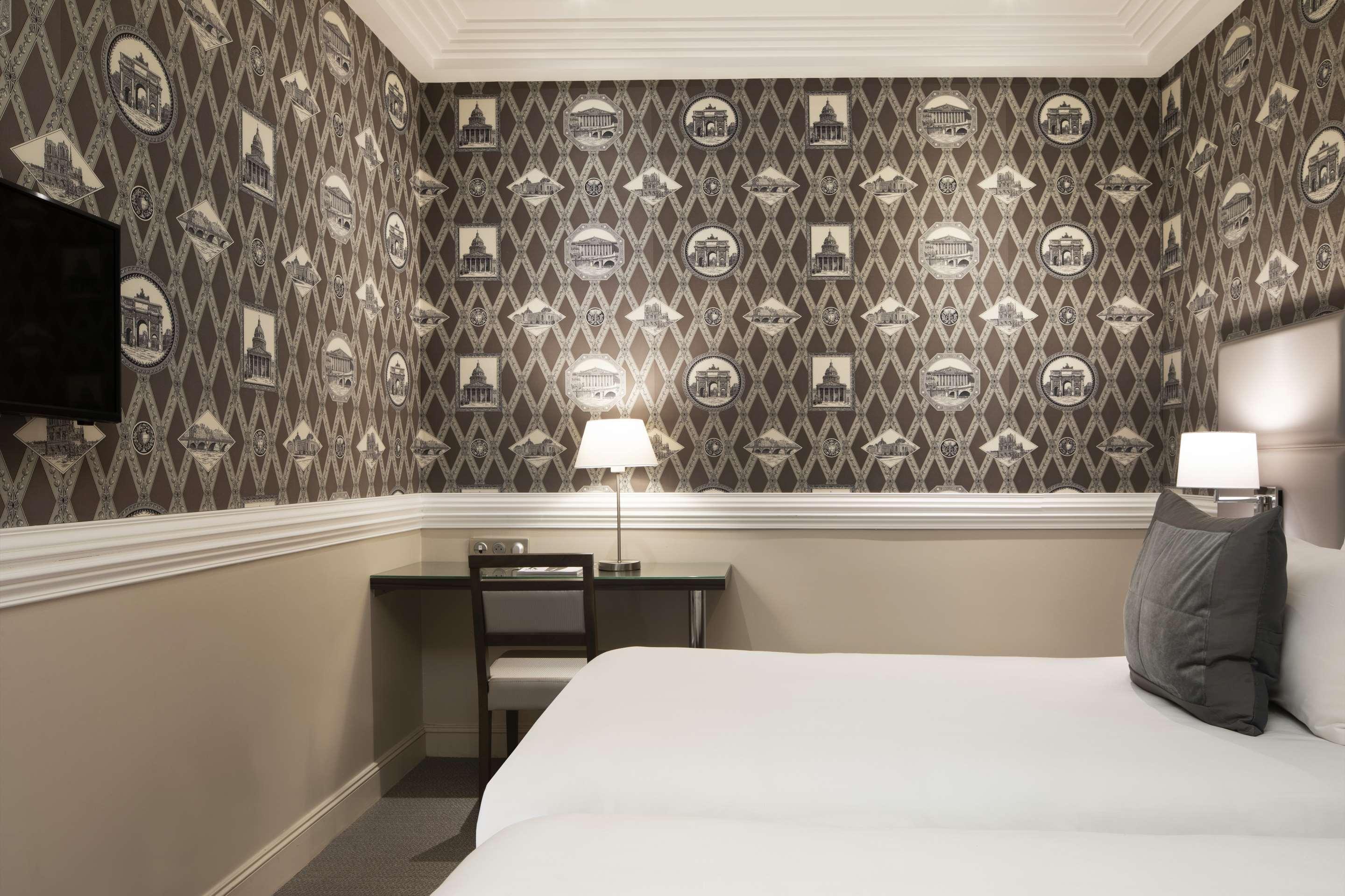 Elysees Hotel Paris Exterior photo